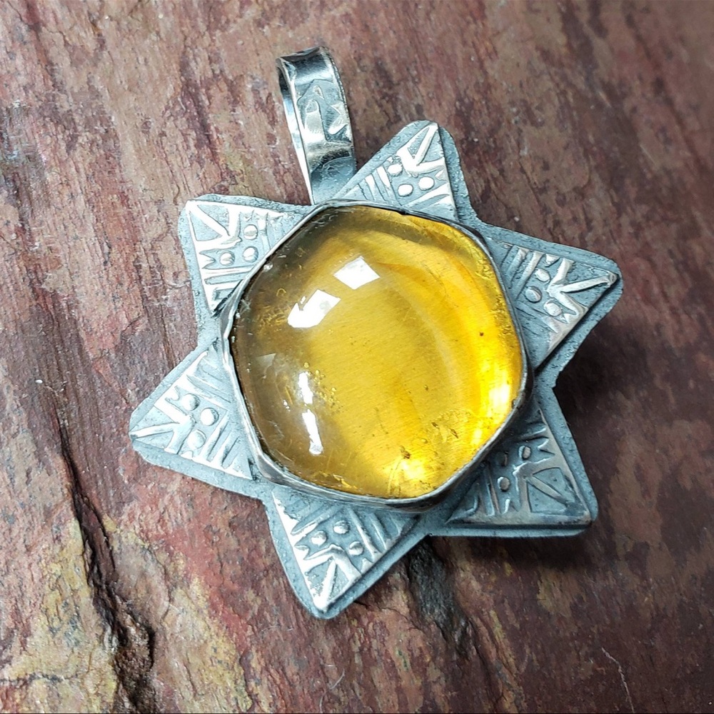 Sterling Silver Star Pendant with Amber Gemstone